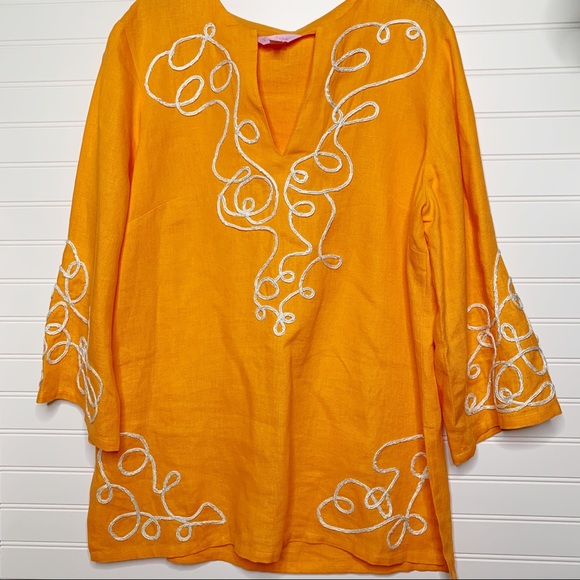 Lilly Pulitzer Tops - Lilly pulitzer embroidered 100% linen blouse